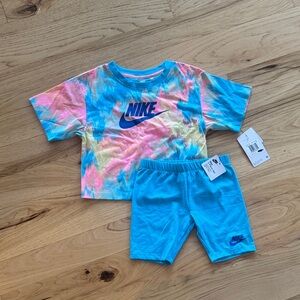 Girls Nike Shirt and Shorts Set